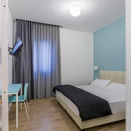 Re Di Roma Luciano Guest House 2 3* Roma